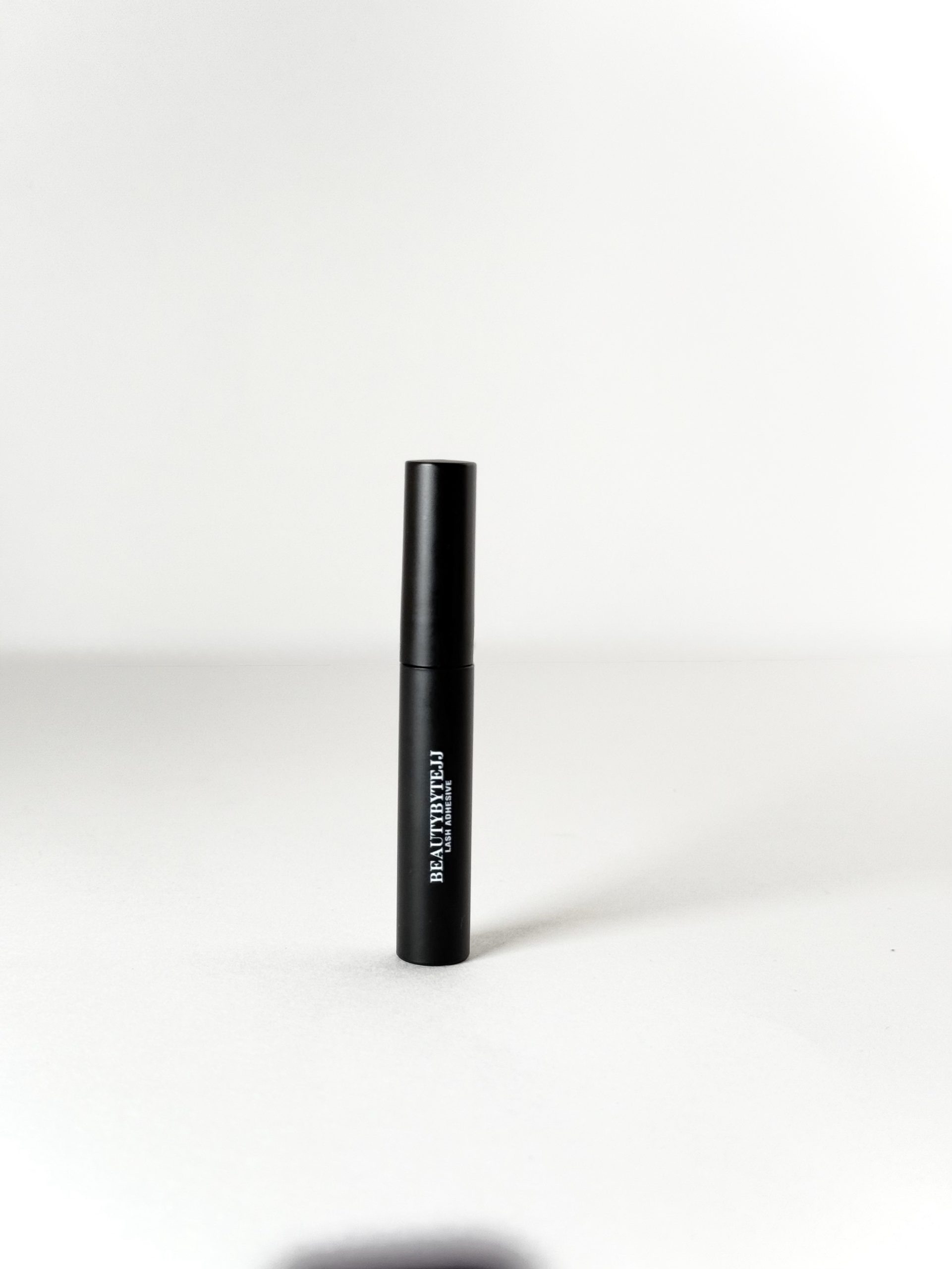BeautyByTejj Lash Glue